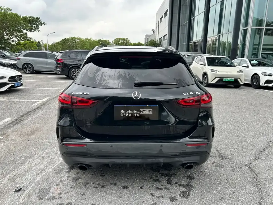 Mercedes-Benz GLA AMG