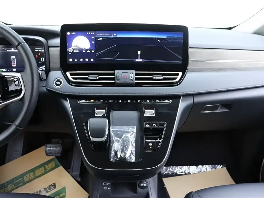 Hongqi Hongqi HQ9 PHEV
