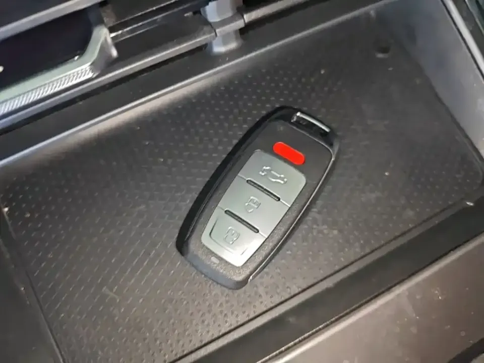 Roewe RX5 New Energy