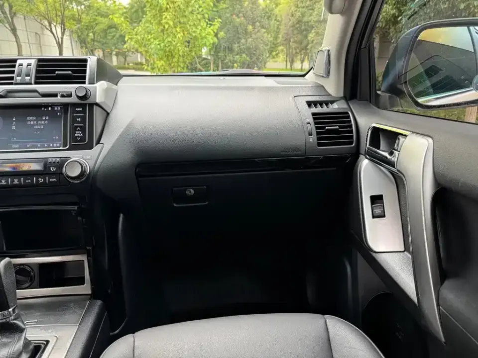 Toyota Prado (Import)