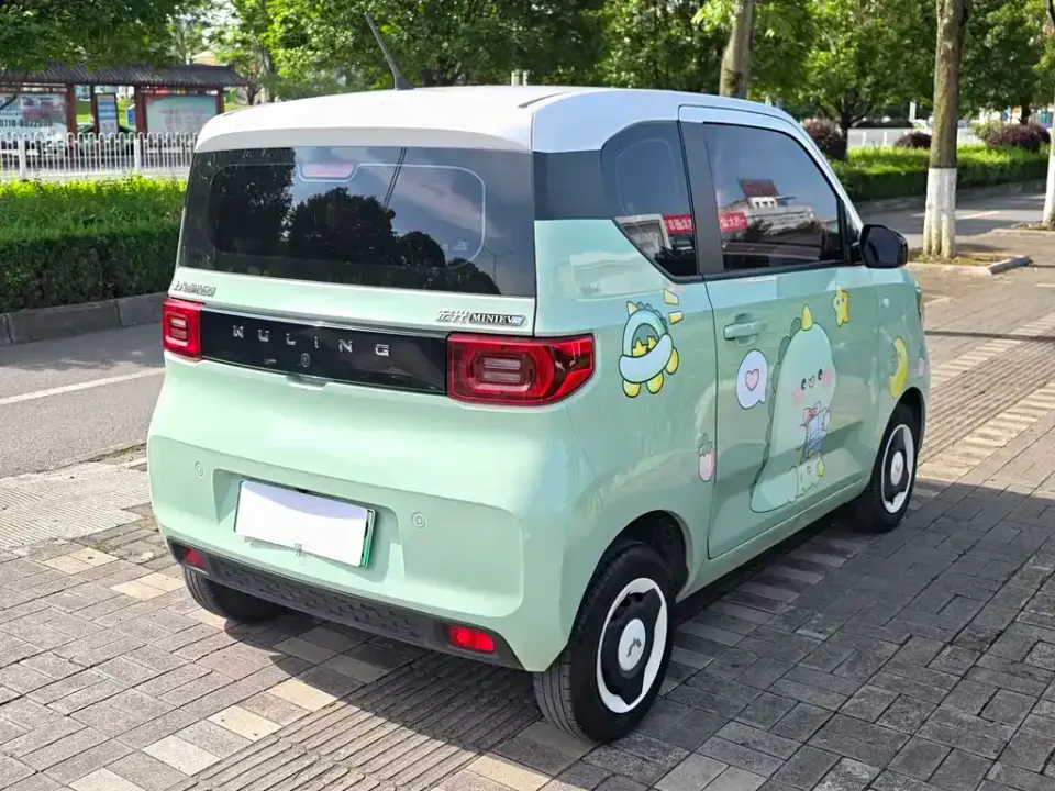 Wuling MINIEV