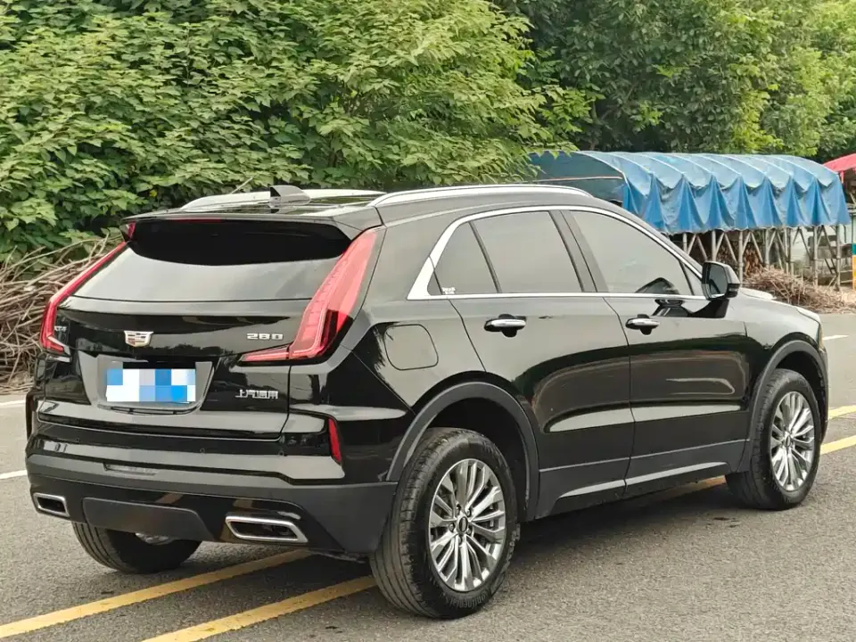 Cadillac XT4