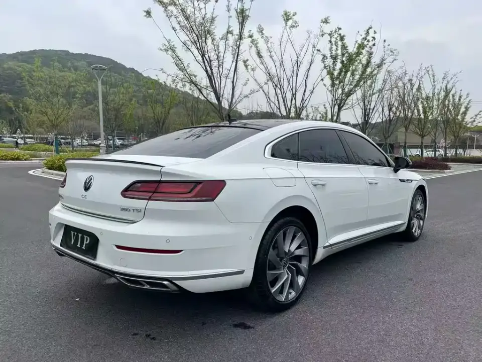 Volkswagen CC