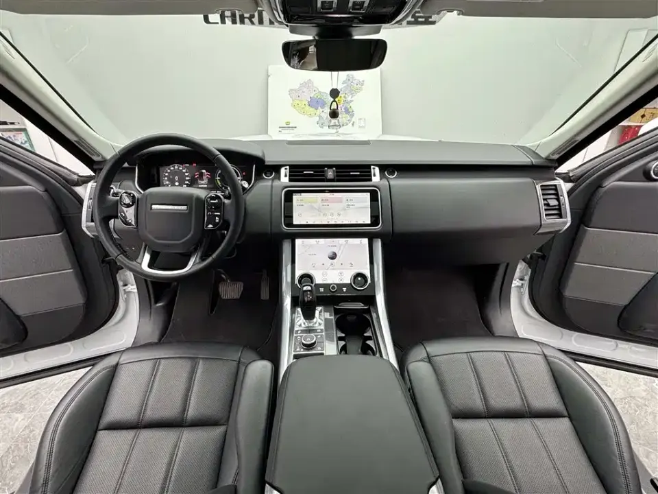 Land Rover Sport PHEV