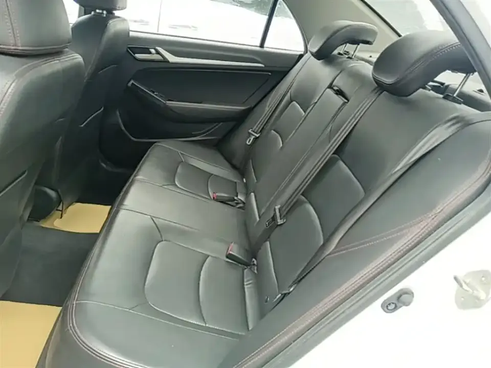Geely Vision