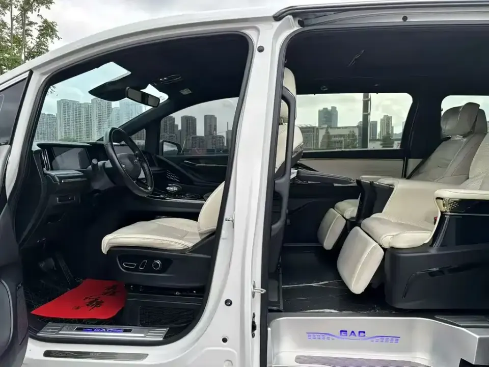 GAC Trumpchi M8