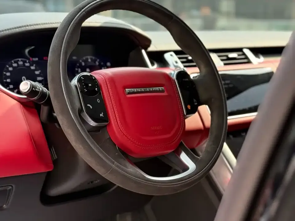 Land Rover Sport
