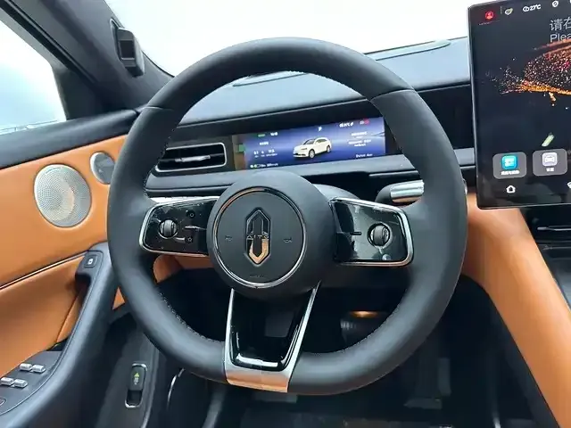 AITO AITO M6
