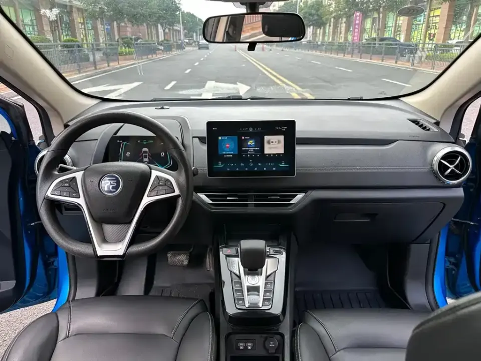 BYD Yuan EV