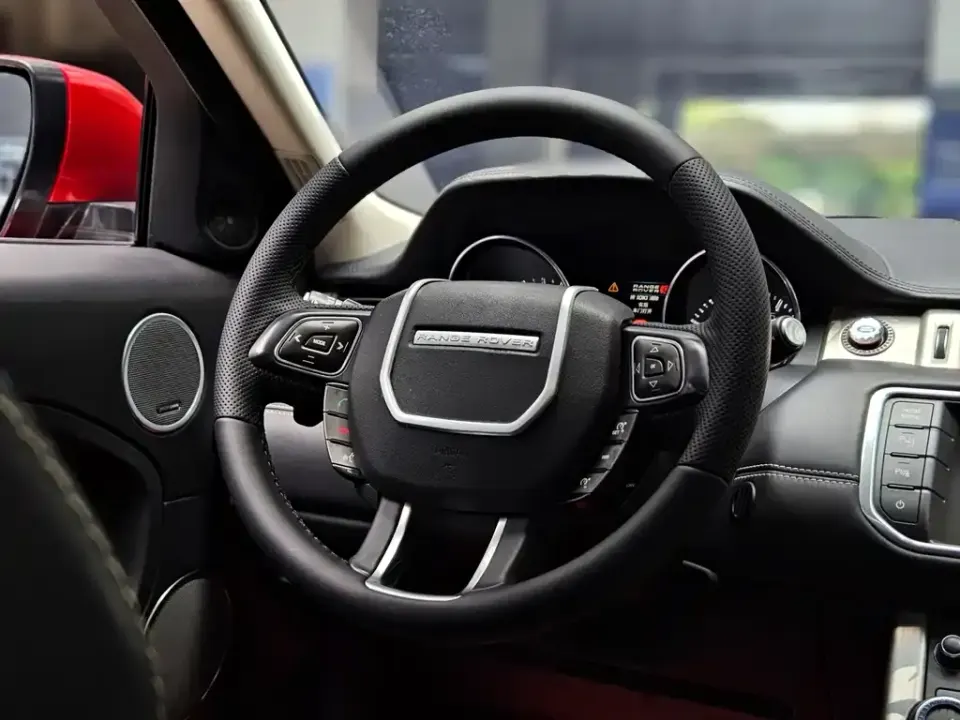 Land Rover Evoque (Import)