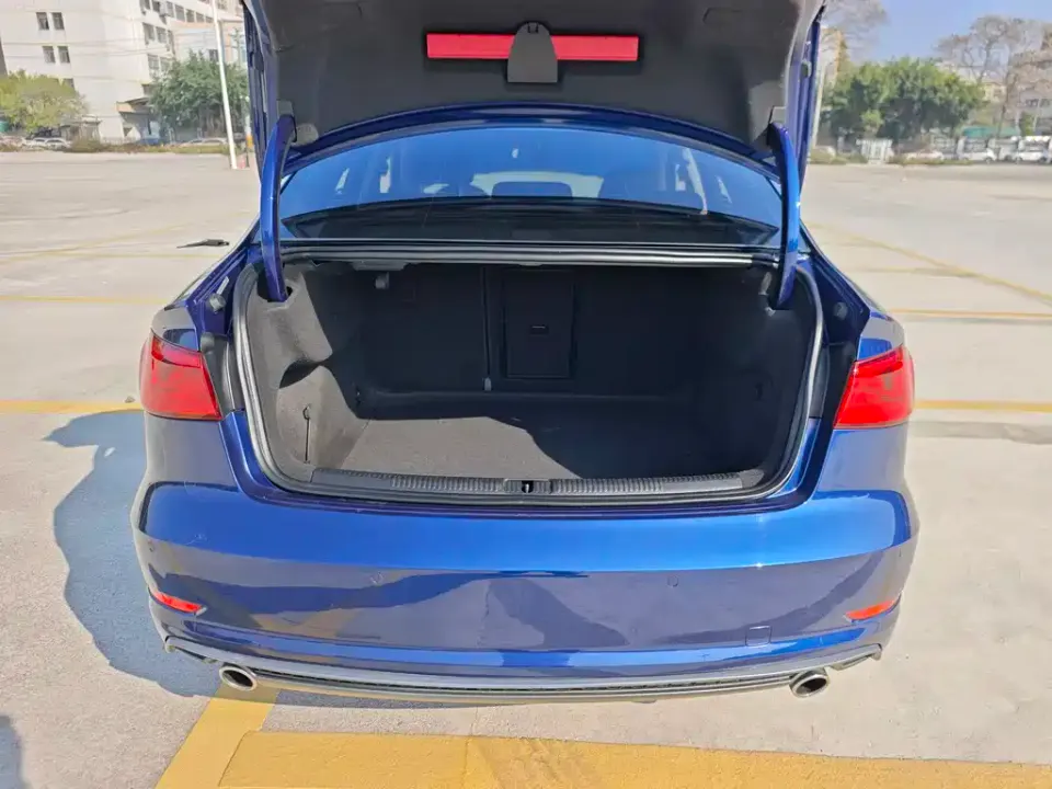 Audi A3 (Import)