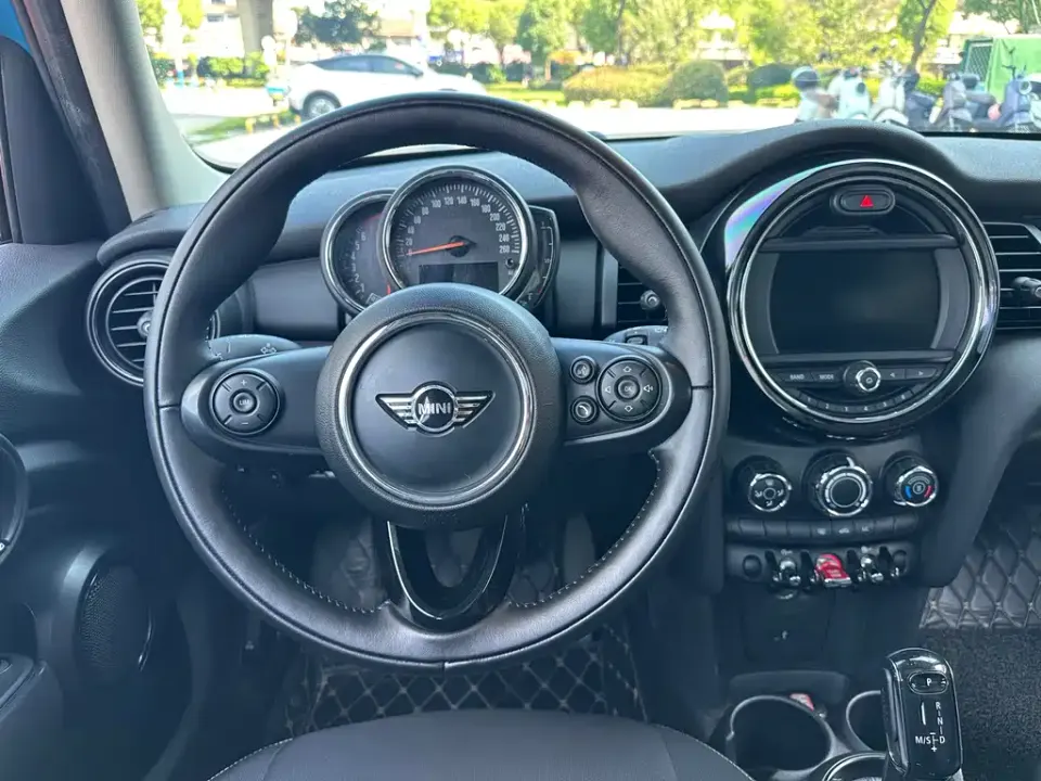 MINI Mini