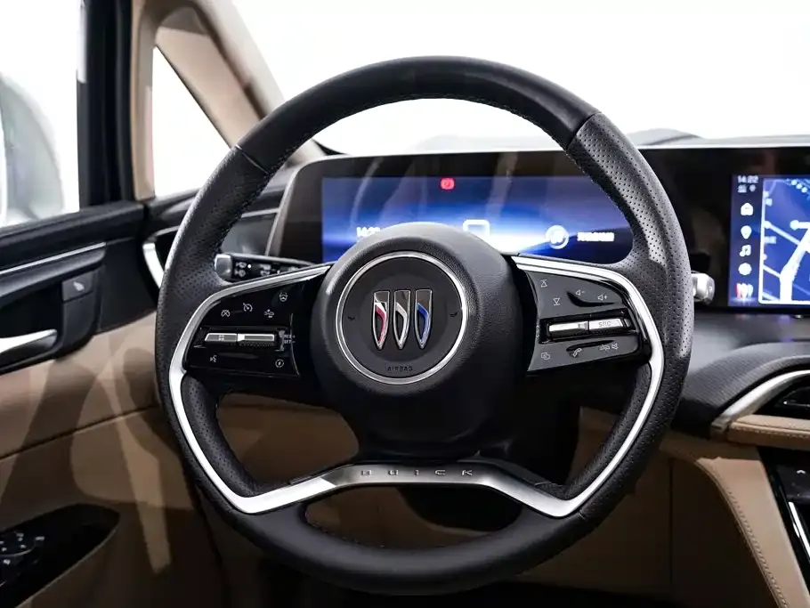 Buick GL8 Hybrid