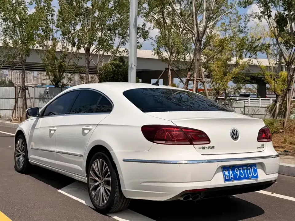 Volkswagen CC