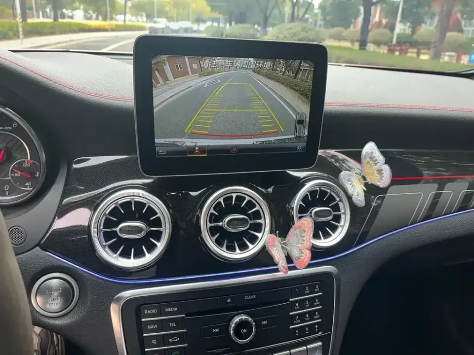 Mercedes-Benz GLA AMG