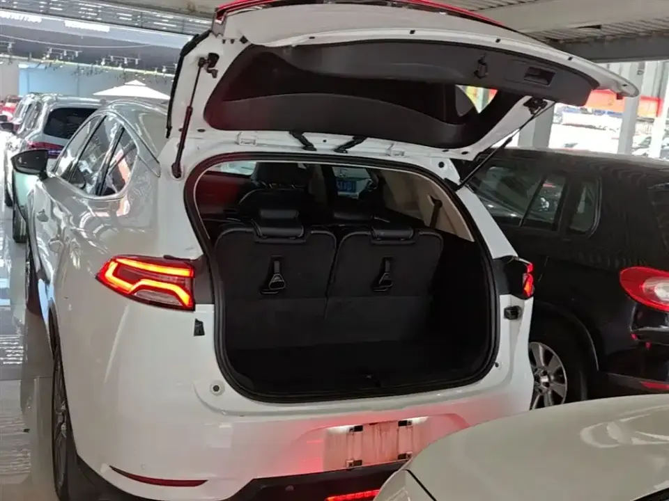 BYD Tang