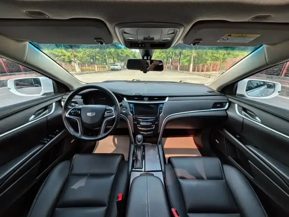 Cadillac XTS