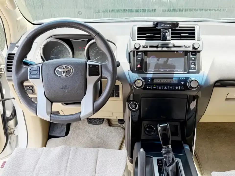 Toyota Prado (Import)