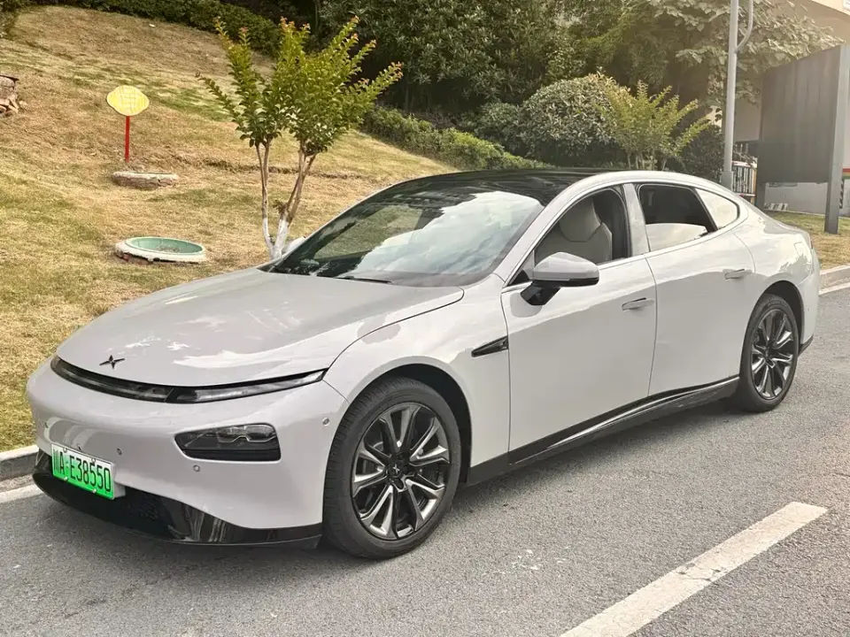 Xpeng P7