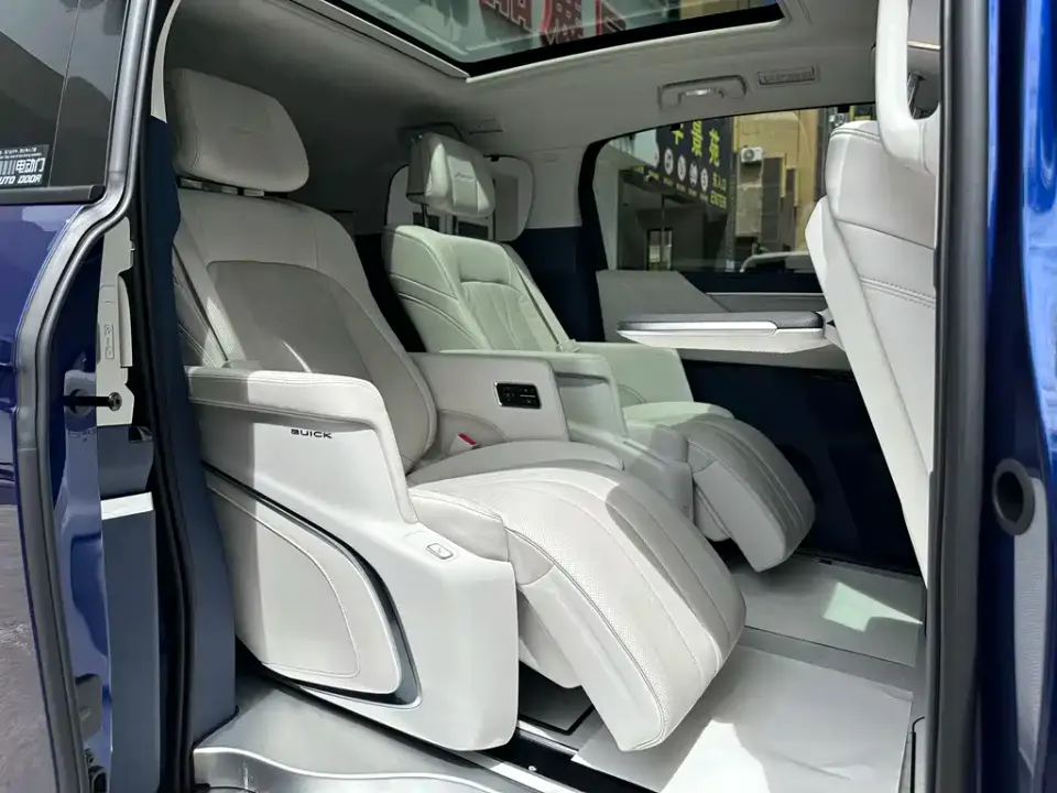 Buick GL8 Hybrid