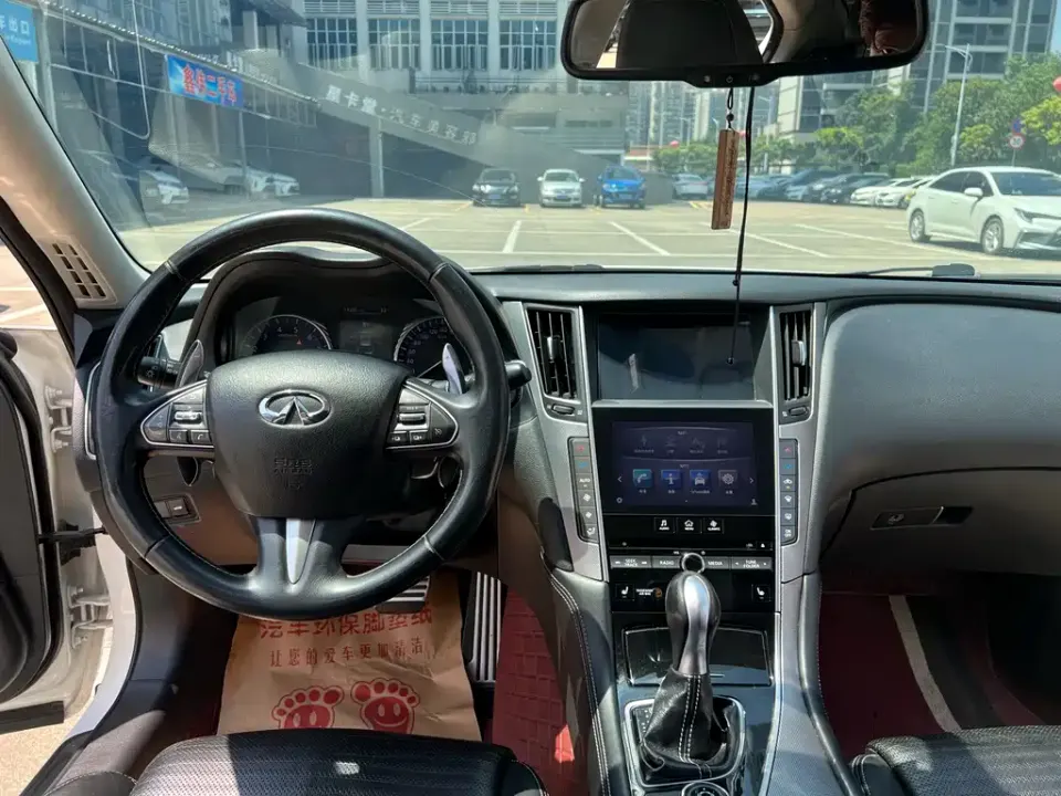 Infiniti Q50