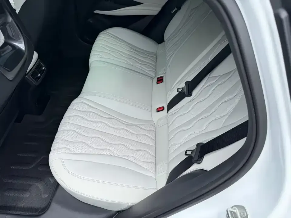 BYD Seal 06