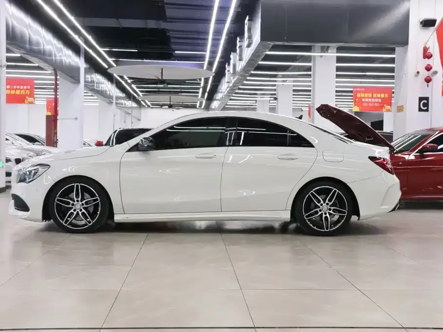Mercedes-Benz CLA (Import)