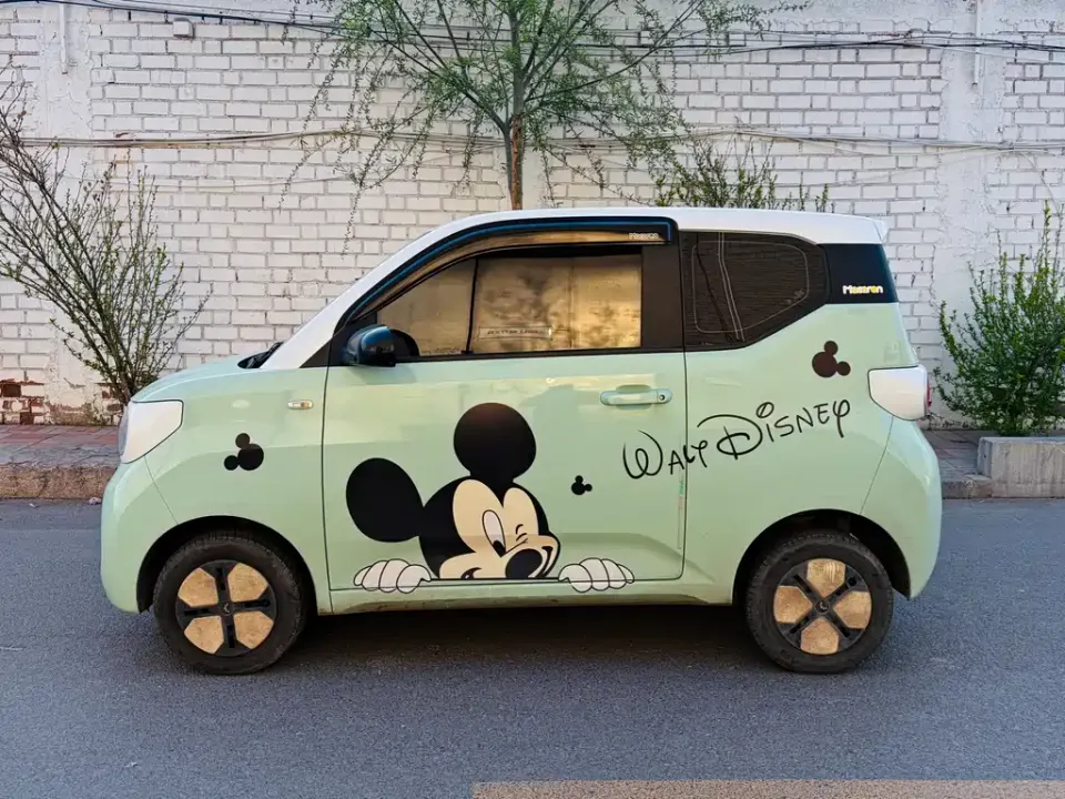 Wuling MINIEV