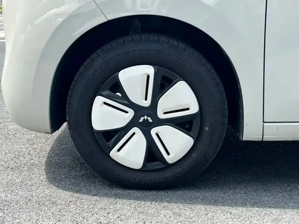 Wuling MINIEV