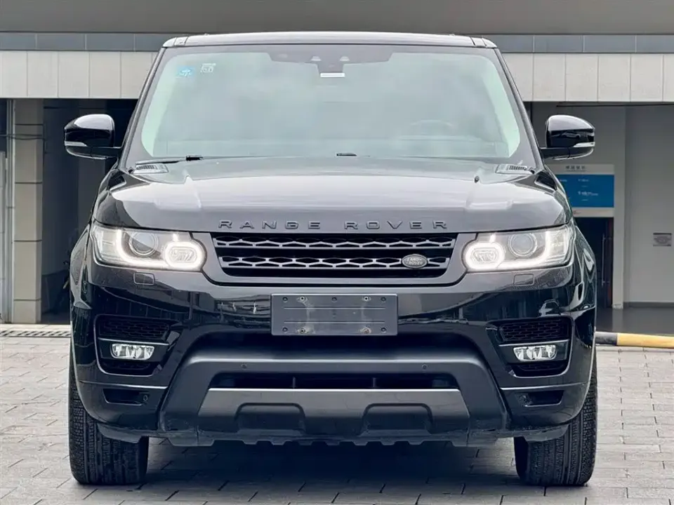 Land Rover Sport