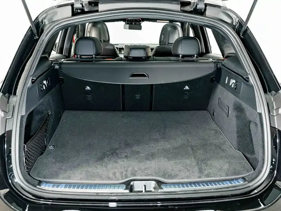 Mercedes-Benz GLC AMG