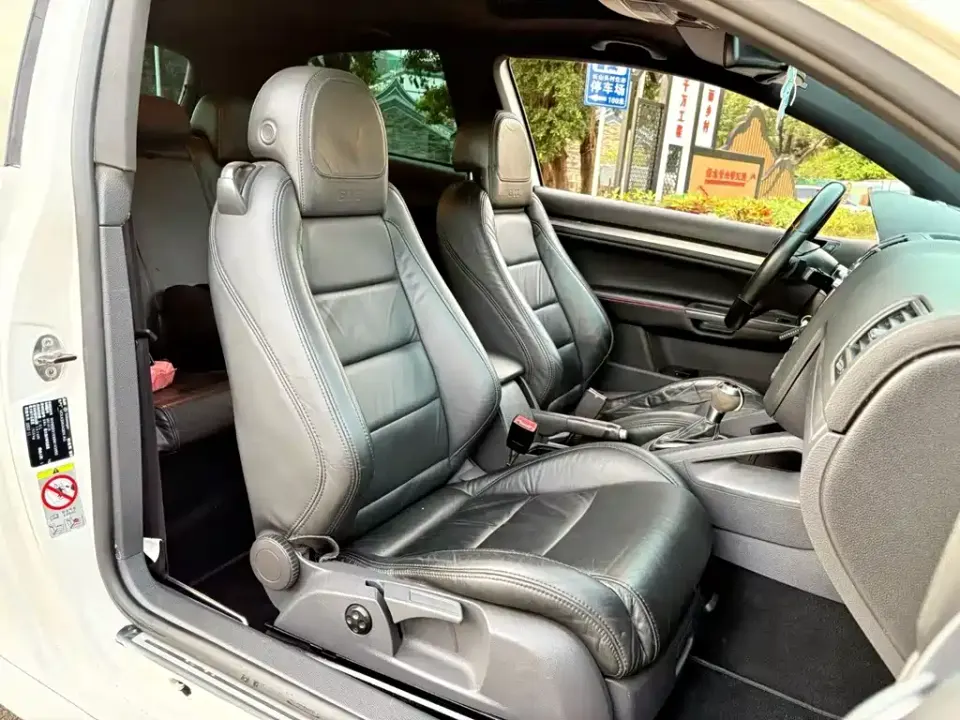Volkswagen Golf (Import)