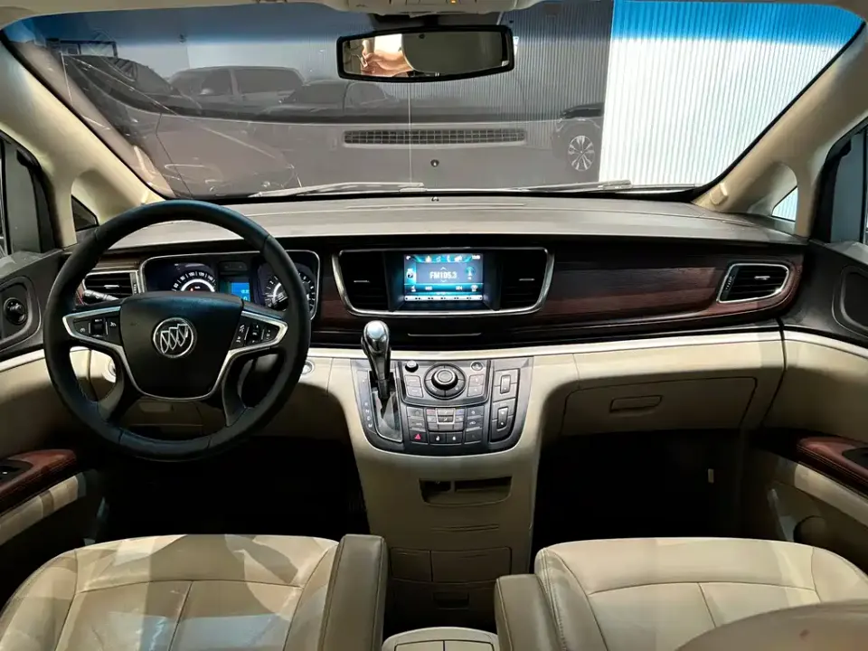 Buick GL8