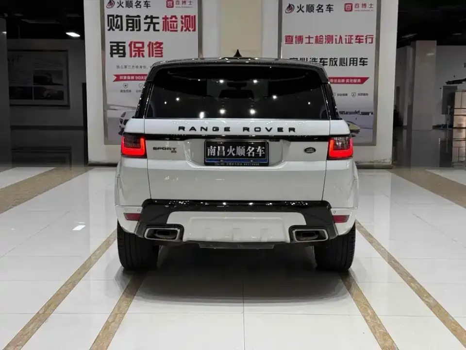 Land Rover Sport