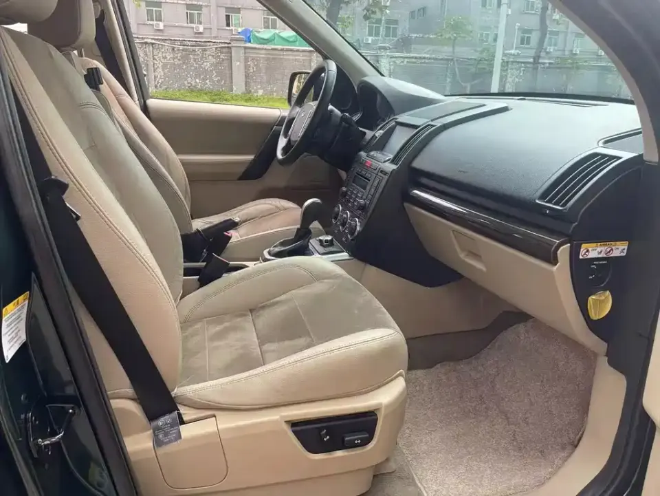 Land Rover Freelander 2