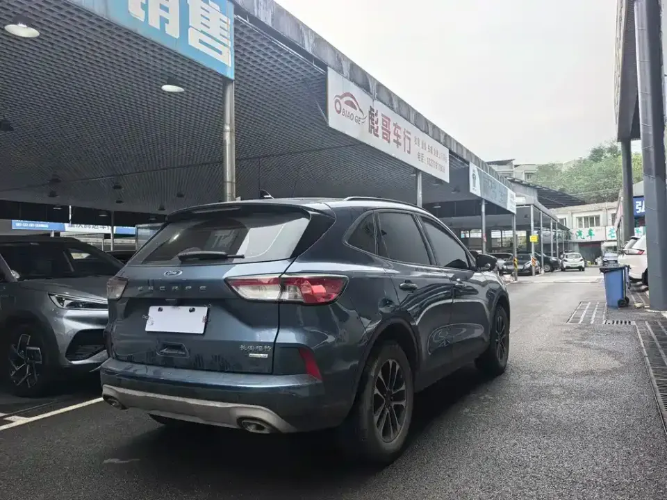 Ford Escape