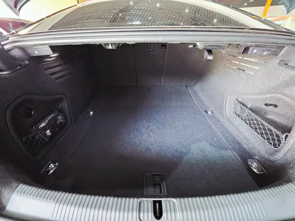 Audi A5 (Import)