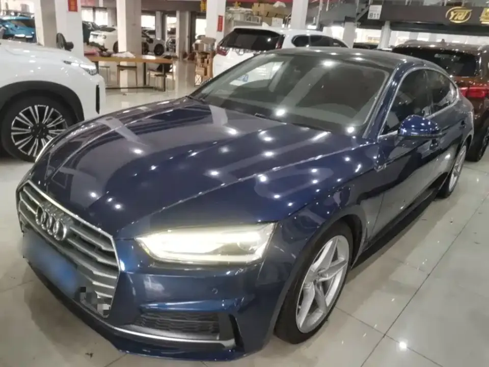 Audi A5 (Import)