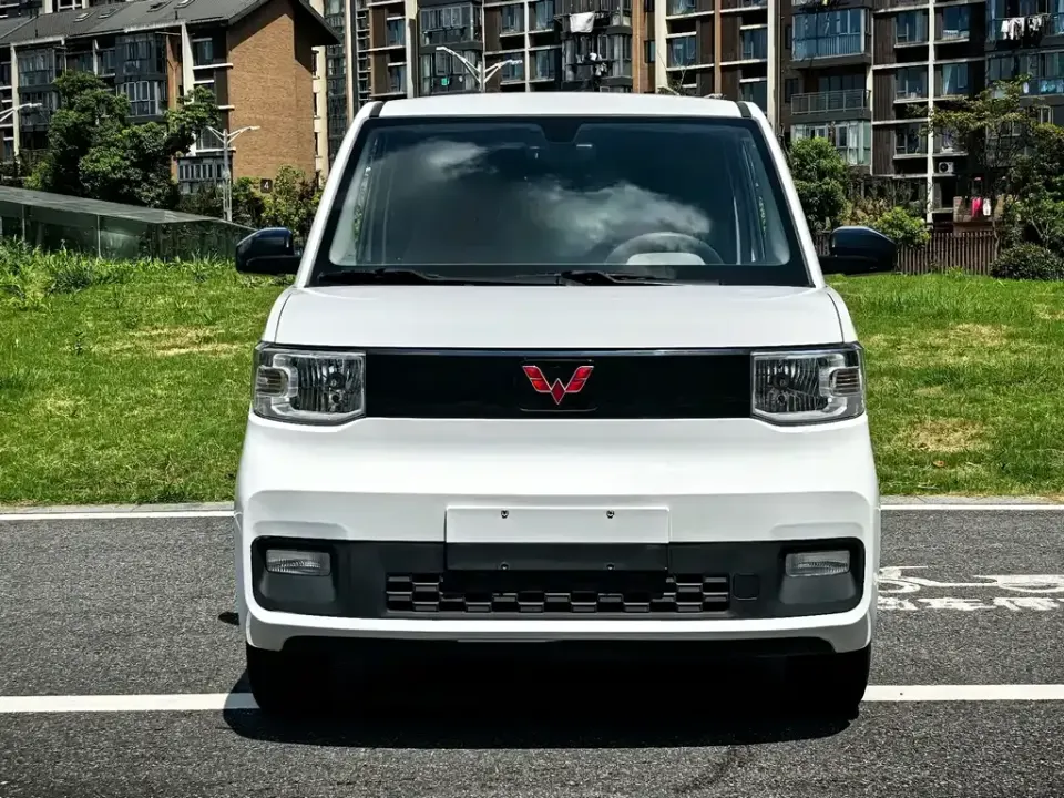 Wuling MINIEV