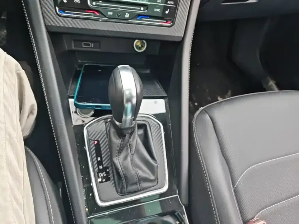 Jetta VS7