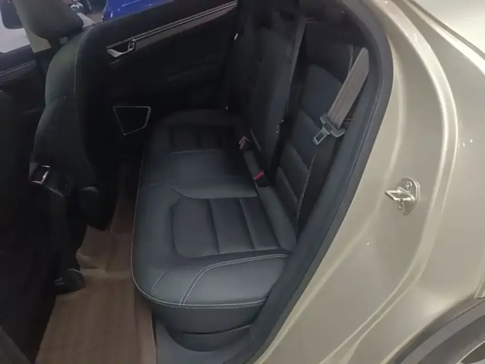 Geely Emgrand GS