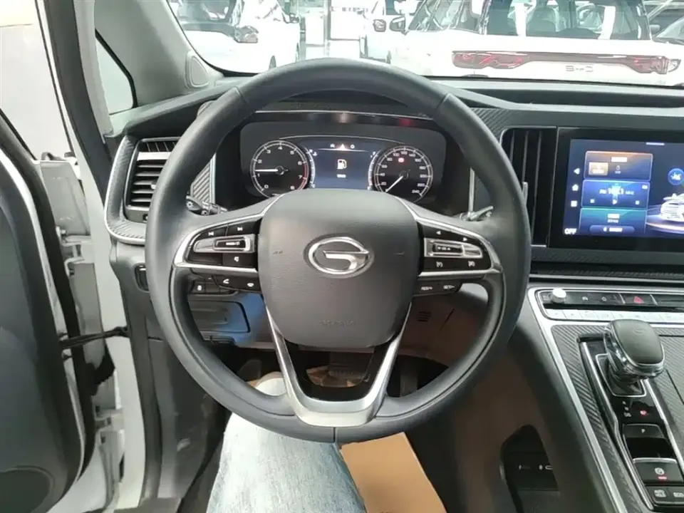 GAC Trumpchi M8