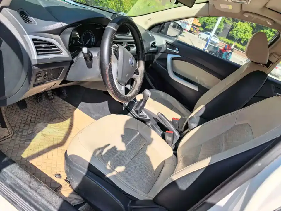 Changan Alsvin V7