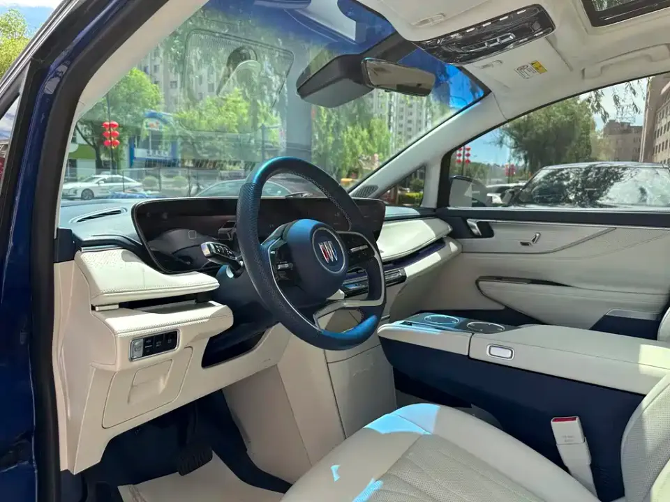 Buick GL8 Hybrid