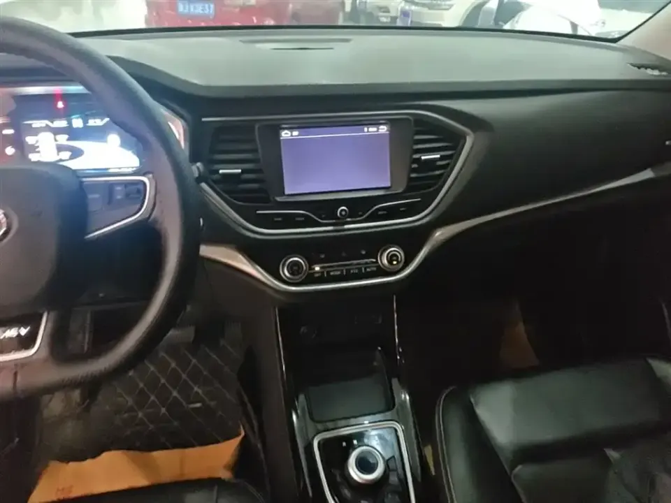 JMEV EX5