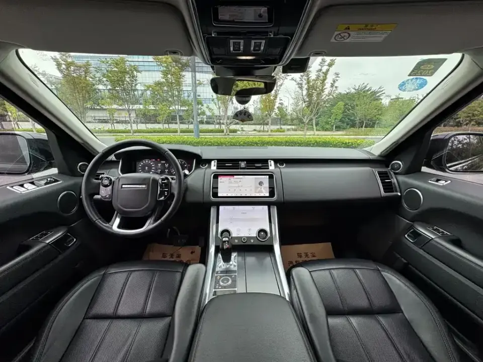 Land Rover Sport