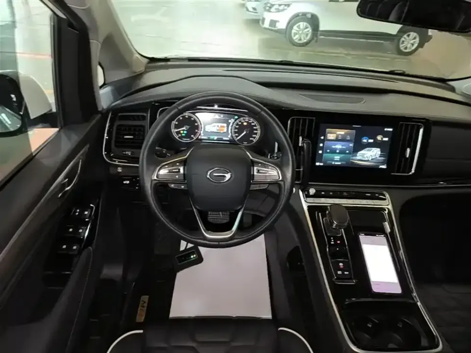 GAC Trumpchi M8