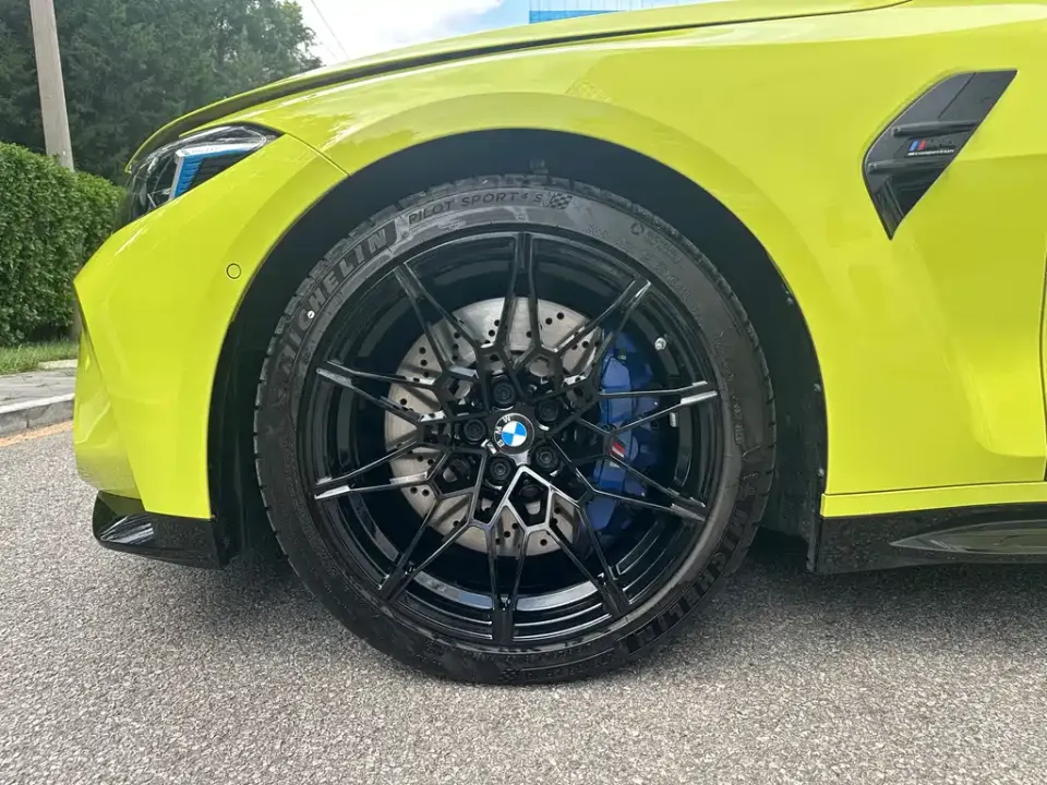 BMW M4
