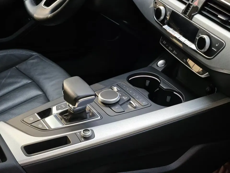 Audi A5 (Import)