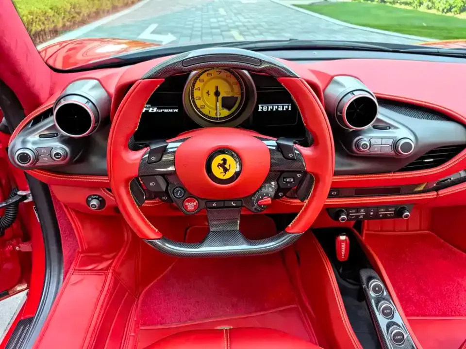 Ferrari F8